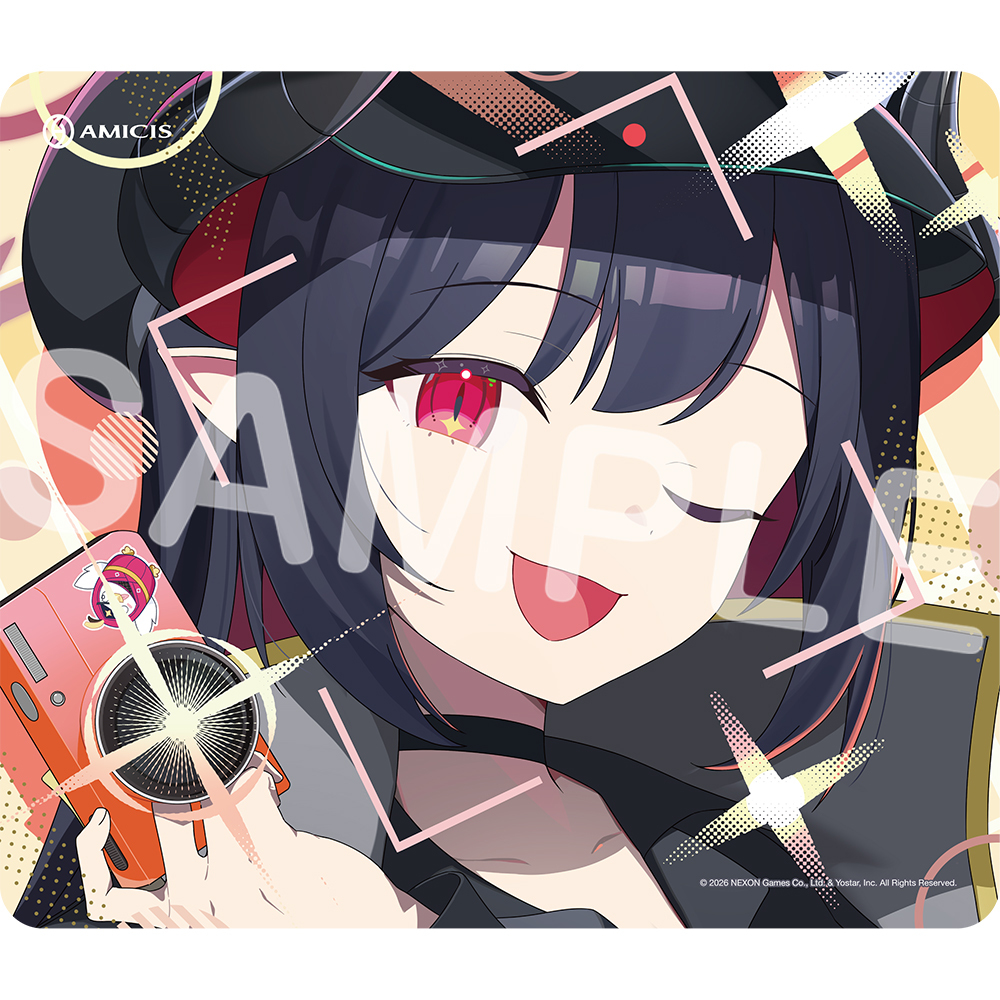 ブルーアーカイブ | AMICIS ガラスマウスパッド チアキ Edition